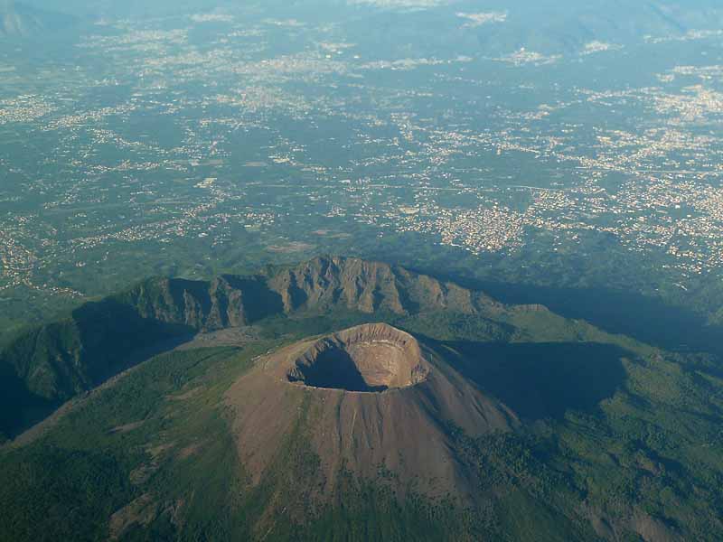 新研究发现意大利的维苏威火山何时会再次喷发