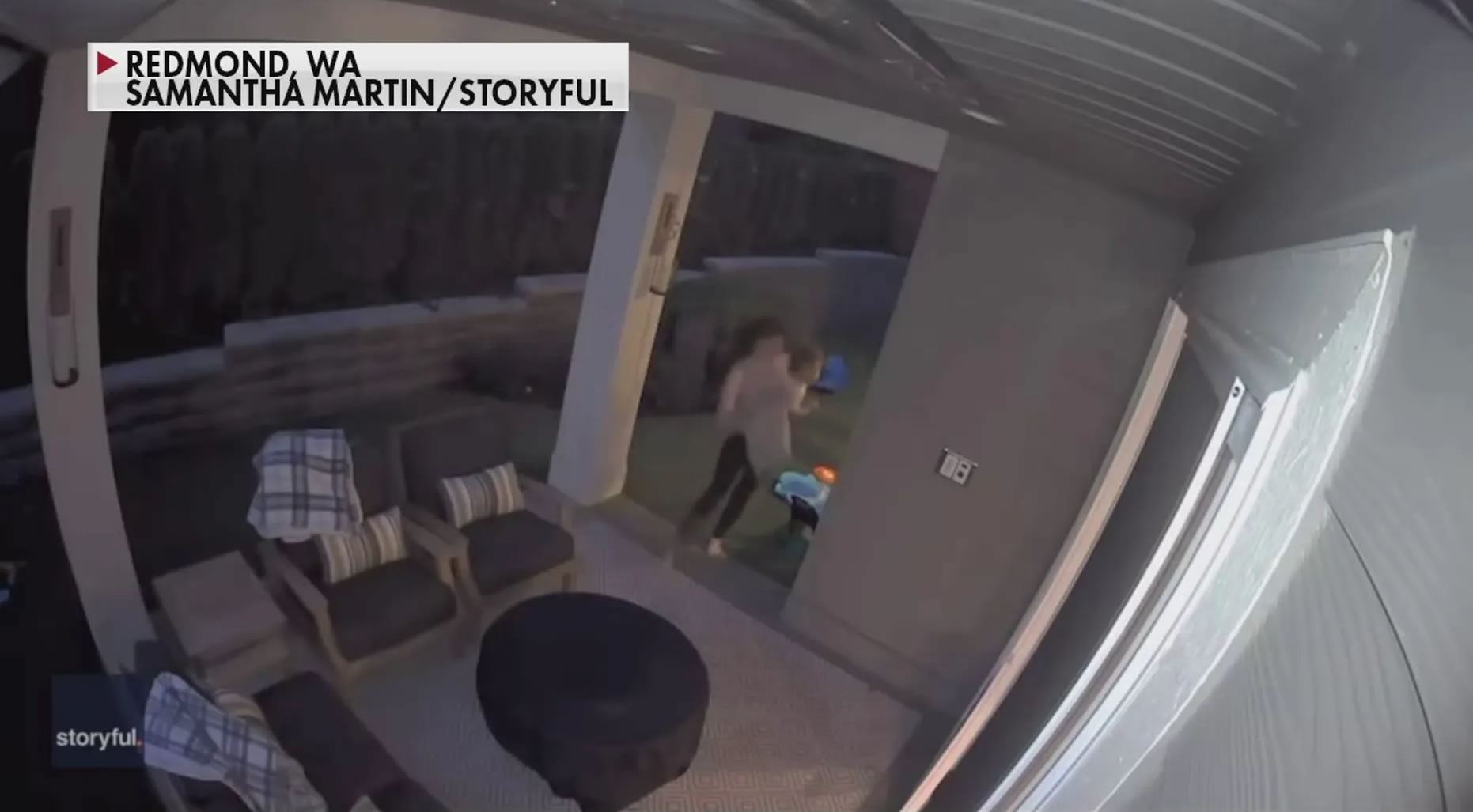 ������ʢ�����׵��ɵ��к��ܴ������ǰԺ ĸ���¾�2��СŮ��