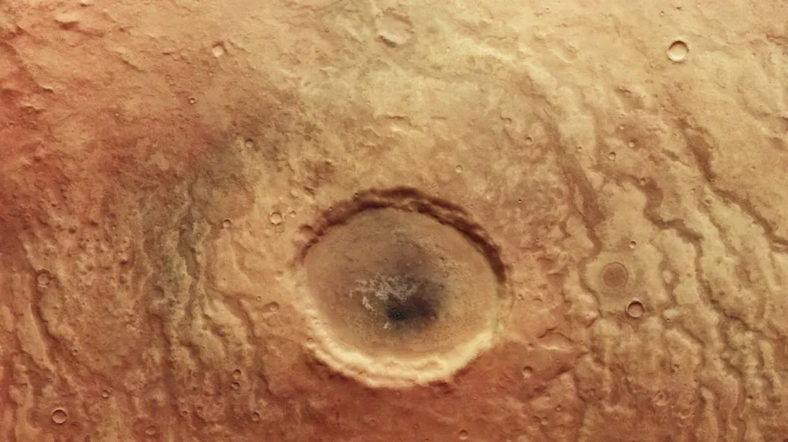 ESA火星飞船拍到像人眼球一样的陨石坑