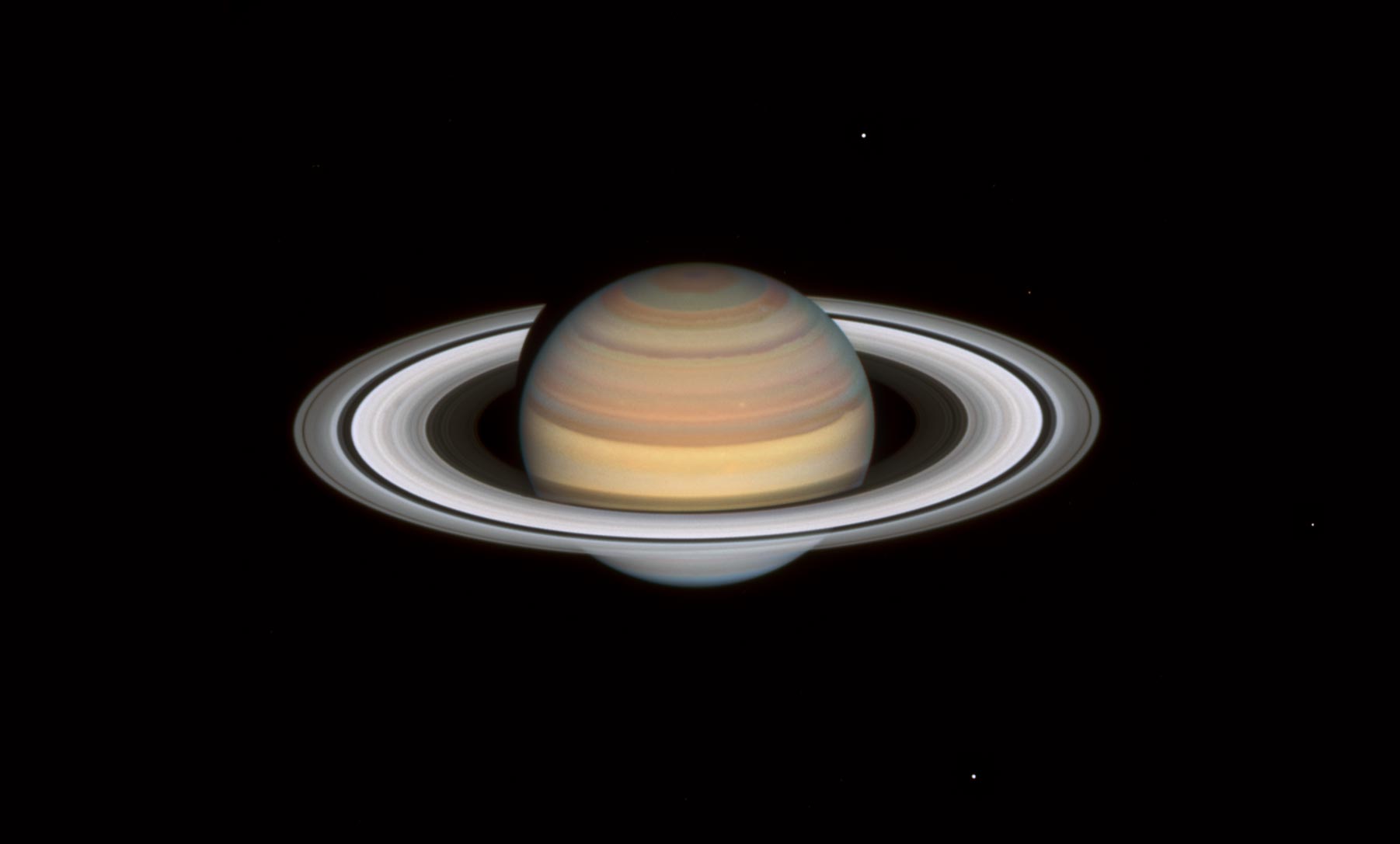土星曾经的一颗卫星Chrysalis破碎后形成土星环