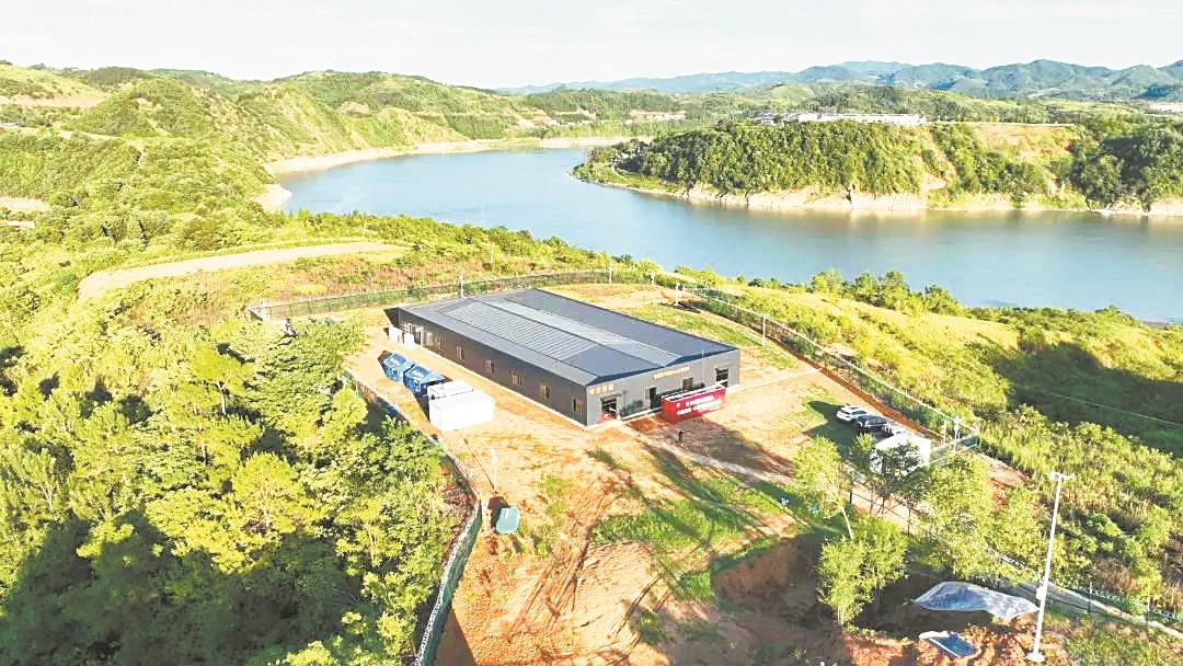 ѧַ·֣Լ100ġˡ3ͷǻʯ