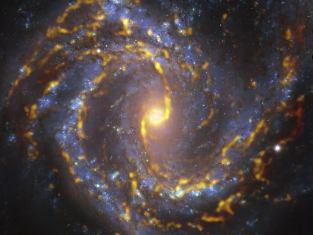 NGC4303星系正面图显示它的臂部充满活跃的恒星形成