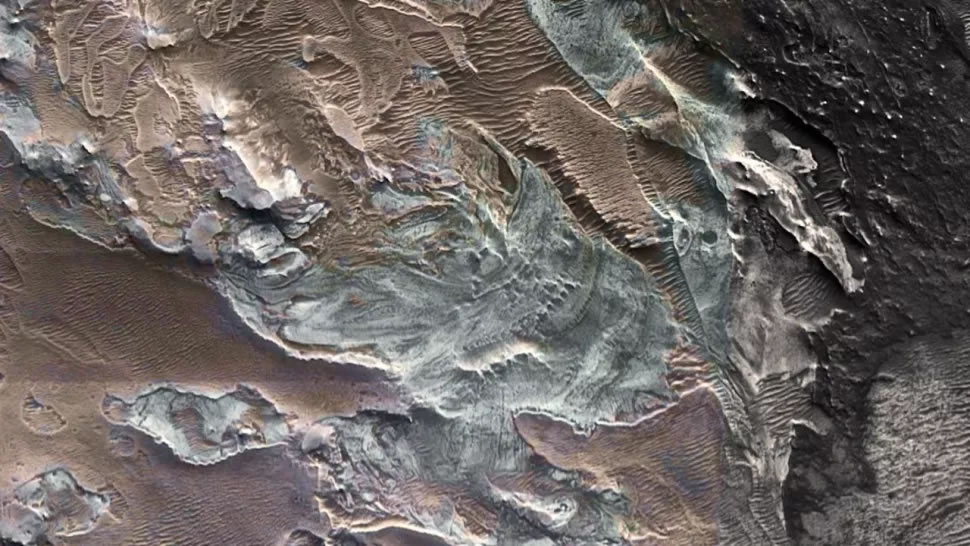 火星赤道附近发现现代冰川遗迹