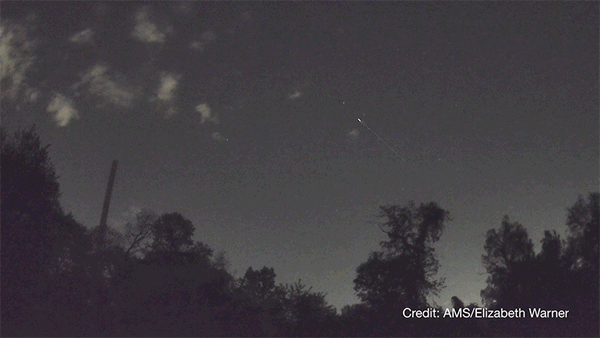 厄塔宝瓶座流星雨爆发 在5月4-5日晚上达到高峰
