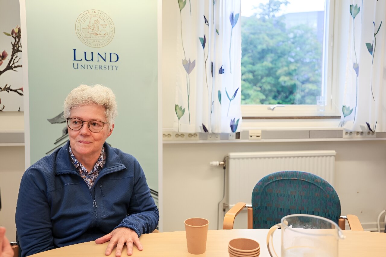 ʲô�ǰ��룿ŵ��������ѧ������˵