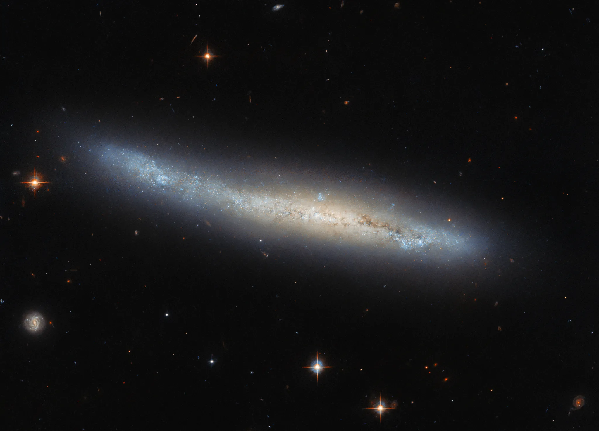 ̫ԶλŮԼ5500ϵNGC 4423