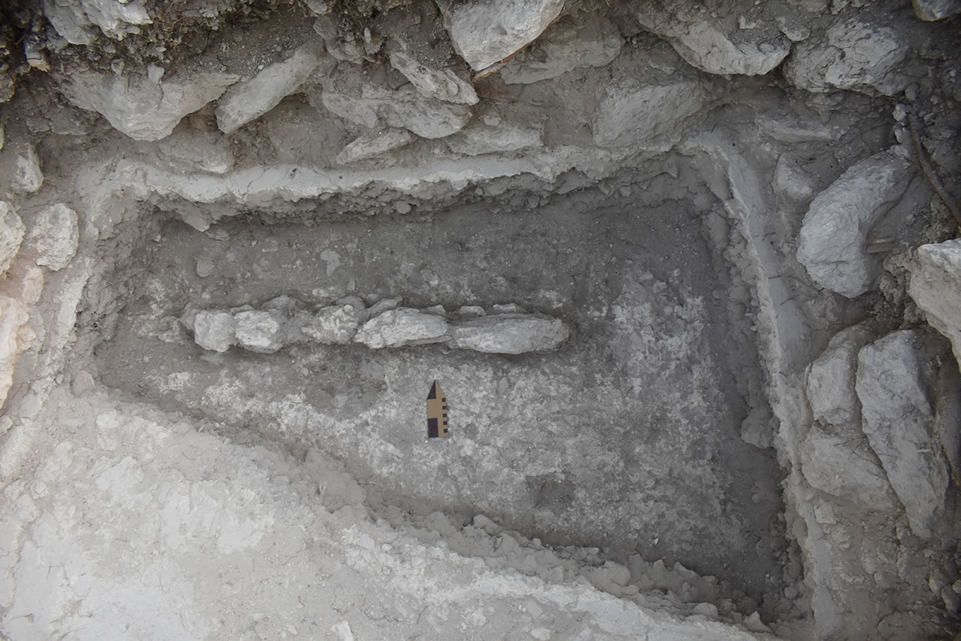 在危地马拉发现的古玛雅棋盘,具有独特马赛克设计