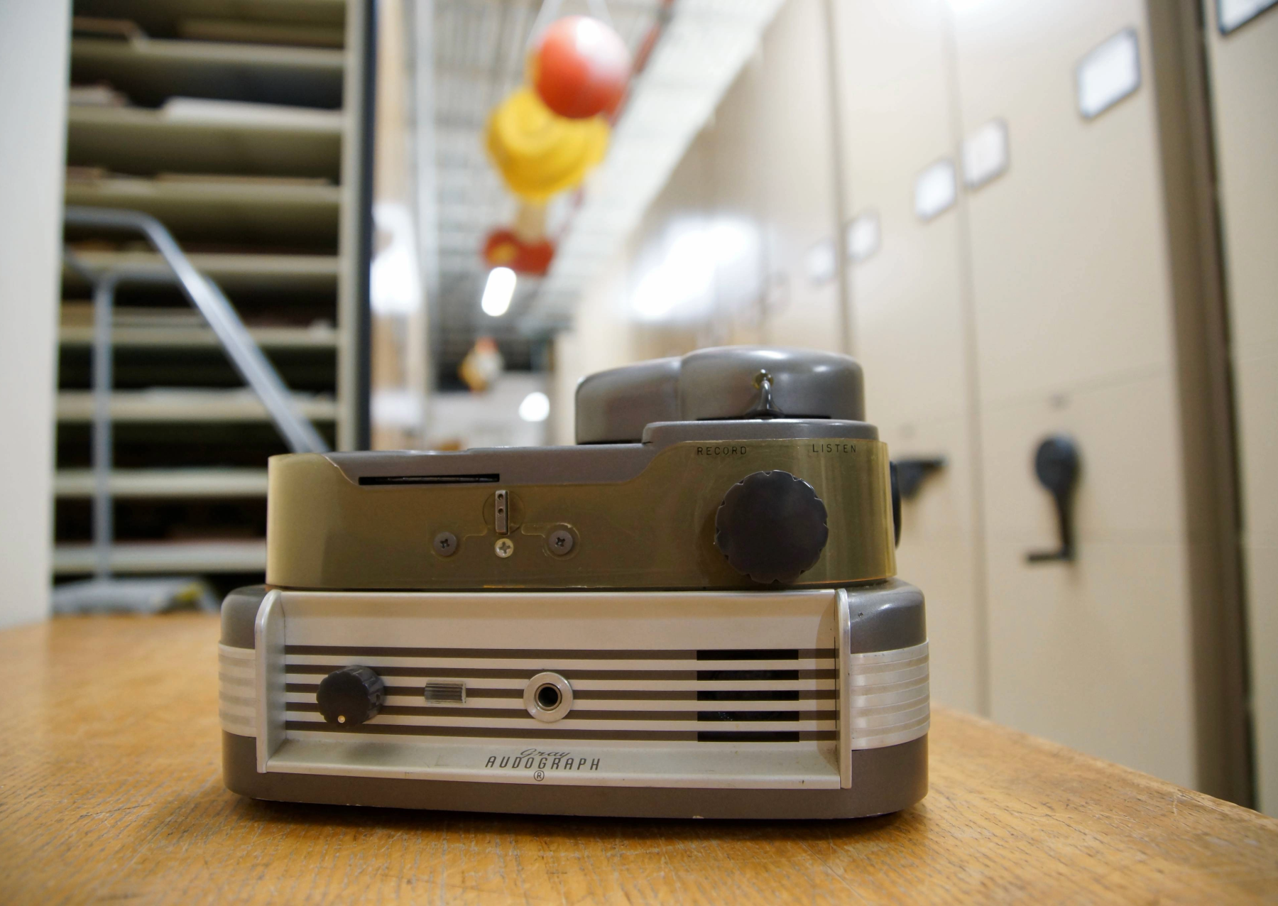 ��֪�������ͷ����¼���ڵ�������