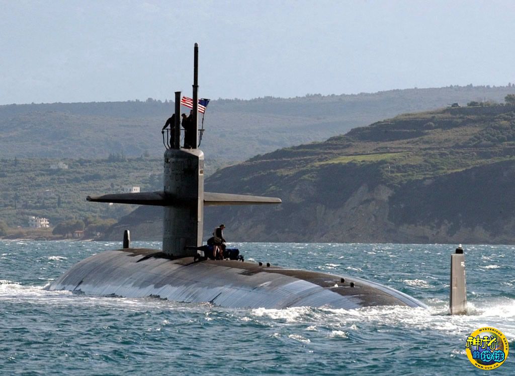 美国海狼级攻击型核潜艇ssn21"海狼"号